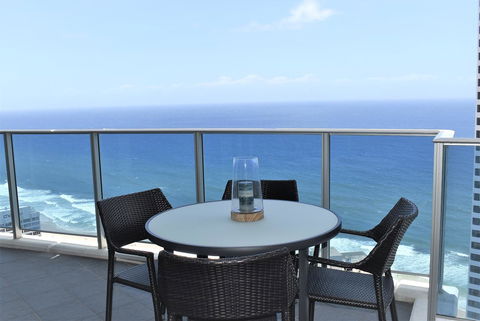 Gold Coast Private Apartments - H Residences, Surfers Paradise - Perths Hotel 1