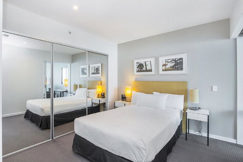 Gold Coast Private Apartments - H Residences, Surfers Paradise - Perths Hotel 25