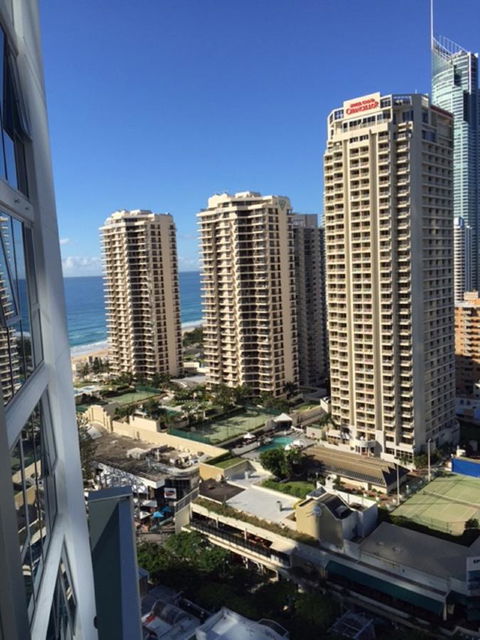 Gold Coast Private Apartments - H Residences, Surfers Paradise - Perths Hotel 40