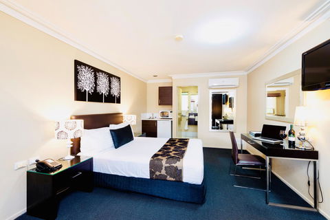 Ambassador On Ruthven - Perths Hotel 13