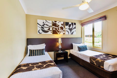 Ambassador On Ruthven - Perths Hotel 24