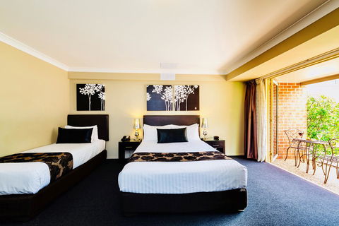 Ambassador On Ruthven - Perths Hotel 15