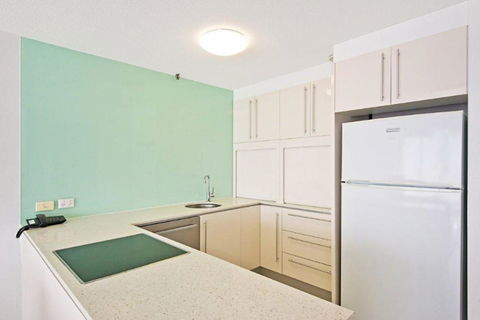 Surfers International Apartments - Perths Hotel 22
