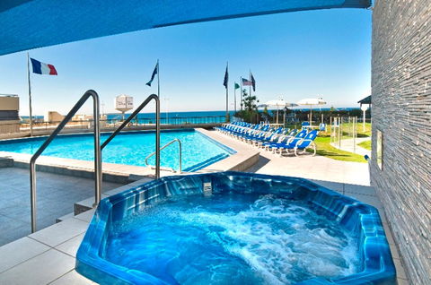 Surfers International Apartments - Perths Hotel 1