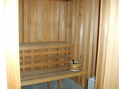 Surfers International Apartments - Perths Hotel 2