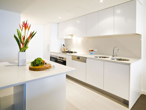 Kirra Surf Apartments - Perths Hotel 34