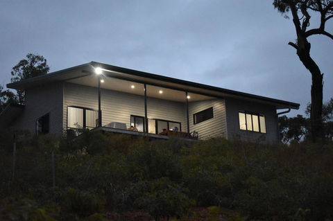 Ironbark House - Perths Hotel 3