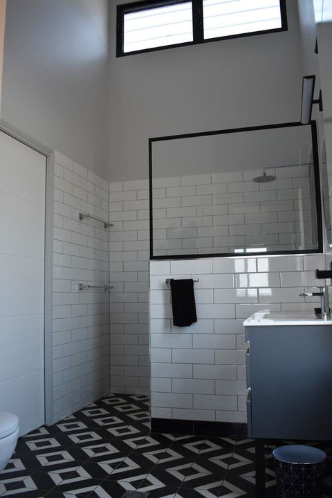 Ironbark House - Perths Hotel 28