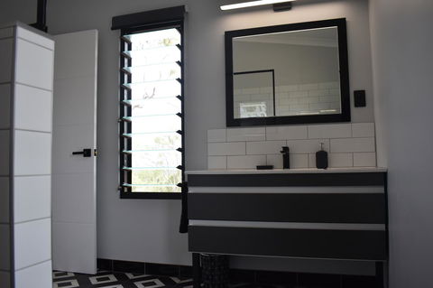 Ironbark House - Perths Hotel 26