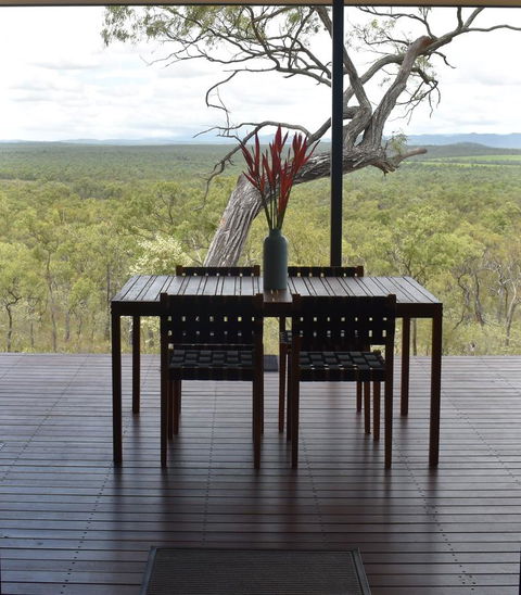 Ironbark House - Perths Hotel 11