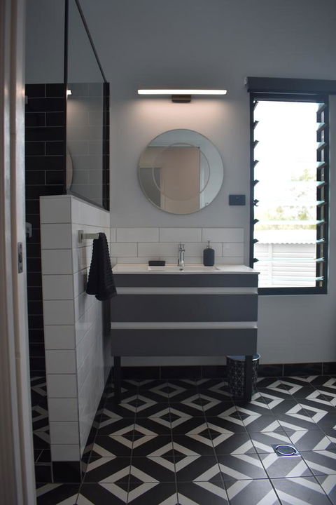 Ironbark House - Perths Hotel 13