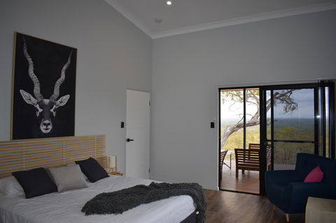 Ironbark House - Perths Hotel 41