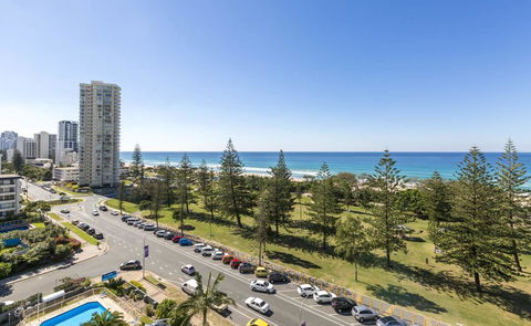 South Pacific Plaza - Official - Perths Hotel 35