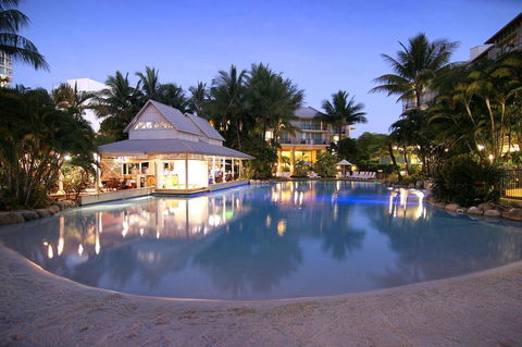 Novotel Cairns Oasis Resort - Perths Hotel 28