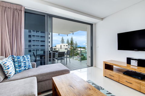 Coco Mooloolaba - Perths Hotel 10