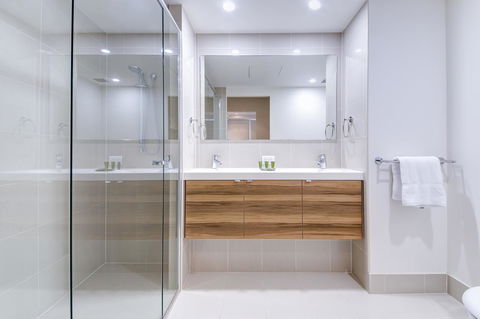 Coco Mooloolaba - Perths Hotel 18