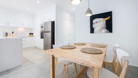 Currumbin Sands On The Beach - Perths Hotel 23