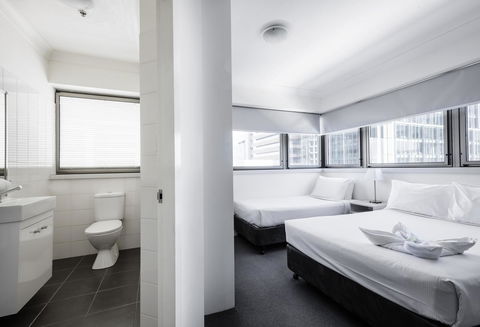 George Williams Hotel - Perths Hotel 32