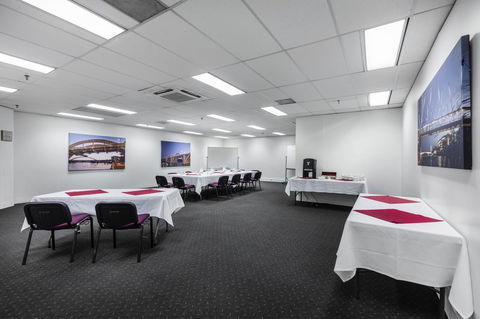George Williams Hotel - Perths Hotel 40