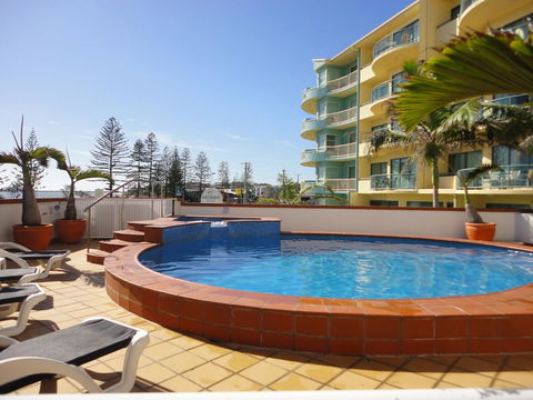 Aquarius Resort - Perths Hotel 12