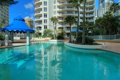 Moroccan Resort - HR Surfers Paradise - Perths Hotel 13
