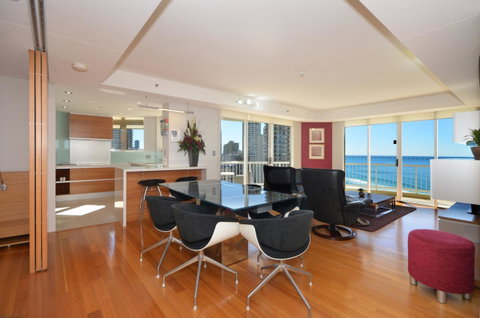 Moroccan Resort - HR Surfers Paradise - Perths Hotel 24