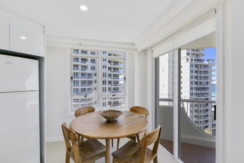 Moroccan Resort - HR Surfers Paradise - Perths Hotel 8