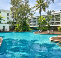 Palm Cove Beach Apartment - Perths Hotel