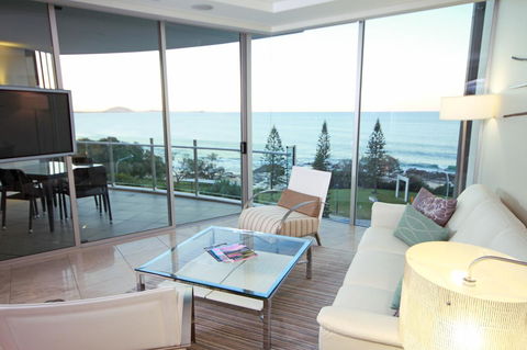 Oceans Mooloolaba - Perths Hotel 4