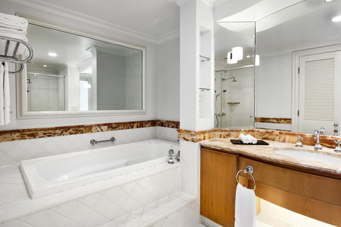JW Marriott Gold Coast Resort & Spa - Perths Hotel 22