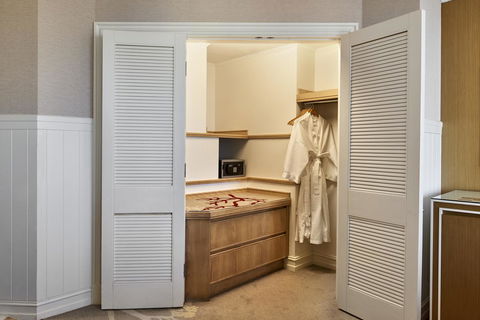 JW Marriott Gold Coast Resort & Spa - Perths Hotel 10