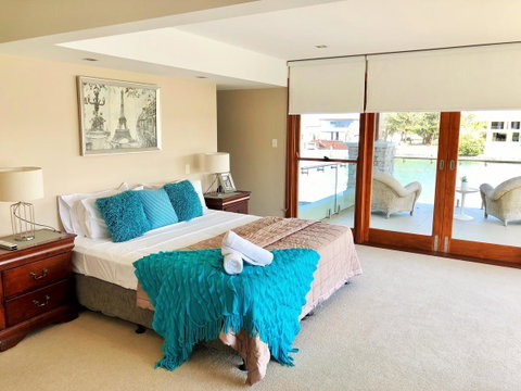 Riverfront Dream - Perths Hotel 17