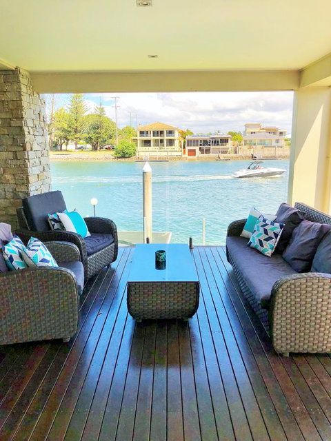 Riverfront Dream - Perths Hotel 9