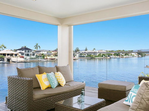 Riverfront Dream - Perths Hotel 13