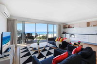 Book Tugun Accommodation Vacations Perths Hotel Perths Hotel