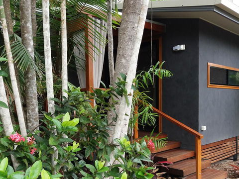 Forest Lodge: Little Villa - Perths Hotel 0