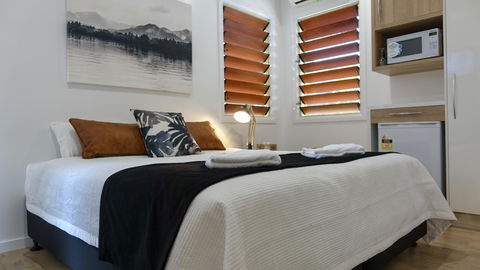 Blue Summit Hideaway - Perths Hotel 44