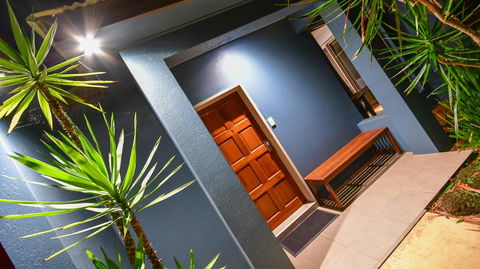 Blue Summit Hideaway - Perths Hotel 14