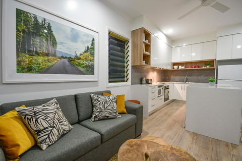 Blue Summit Hideaway - Perths Hotel 5