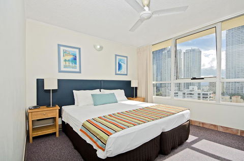 Chateau Beachside Resort - Perths Hotel 8