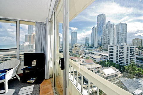 Chateau Beachside Resort - Perths Hotel 5