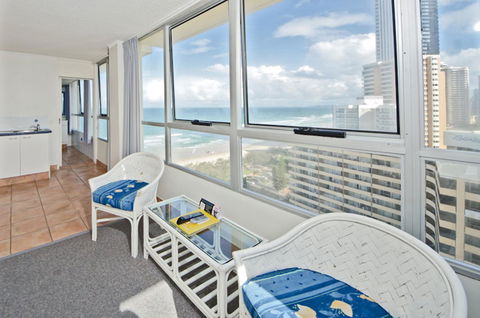 Chateau Beachside Resort - Perths Hotel 11