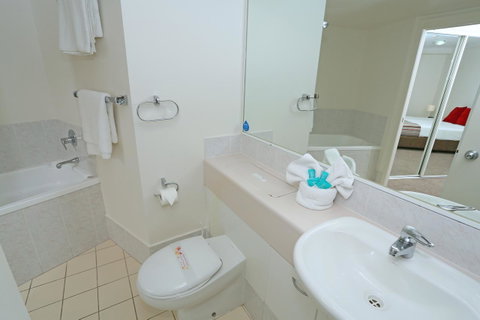 Neptune Resort - Perths Hotel 37