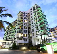 Neptune Resort - Perths Hotel