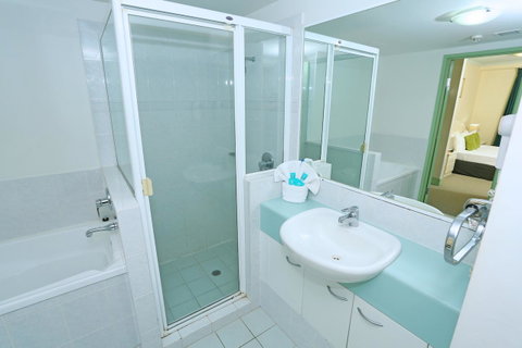 Neptune Resort - Perths Hotel 42