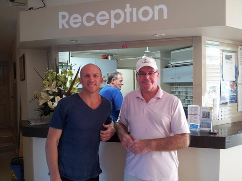 Burleigh Beach Tower - Perths Hotel 9