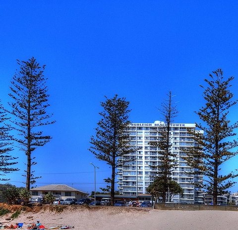 Burleigh Beach Tower - Perths Hotel 8