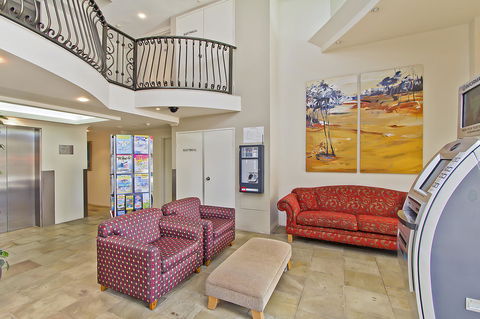 Palazzo Colonnades - Perths Hotel 22