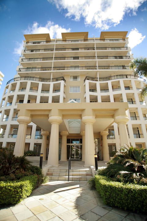 Palazzo Colonnades - Perths Hotel 6