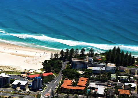 Komune Resort And Beach Club Greenmount Beach - Perths Hotel 3